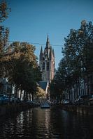 Oude Jan/Kirche in Delft, vom Wasser aus
