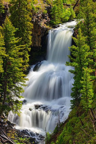 Waterfall Undine Falls, Yellowstone N.P, Wyoming by Henk Meijer Photography