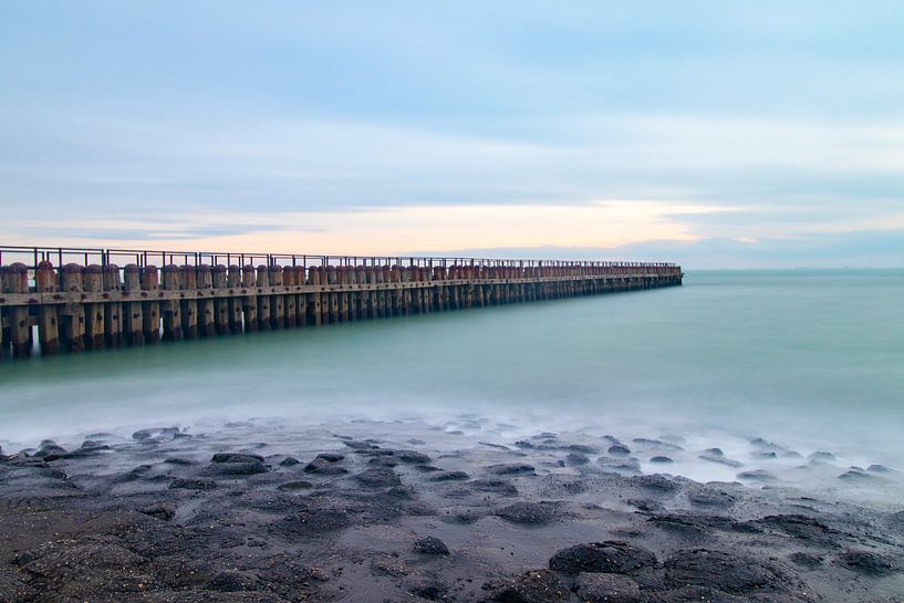 Westkapelle pier by Tom Hengst