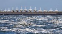 Ostschelde-Sperrwerk in den Wellen