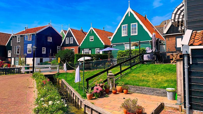 Wooden houses on Marken by Digital Art Nederland
