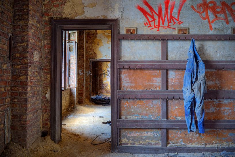 forgotten by Nic Opdam Fotografie