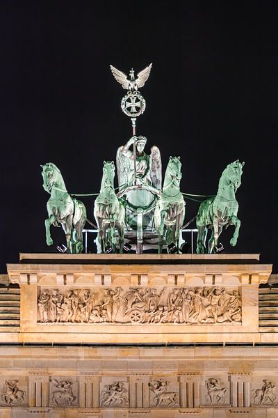 Quadriga in Berlin in the evening by Martin Wasilewski