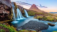 Cascade sur l'Islande