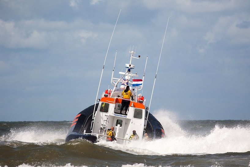 De KNRM in actie  van Evert Jan Kip