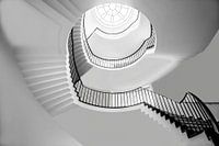 Trois étages de haut M.S.