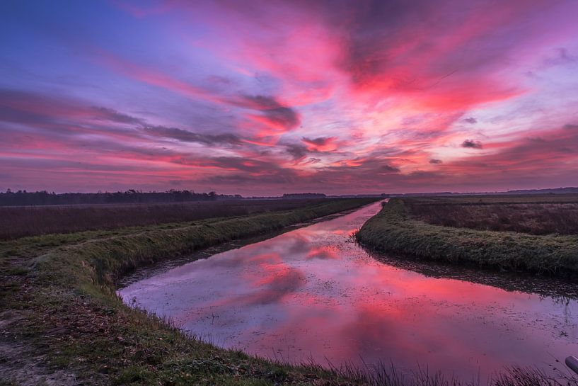pink sunset by Miranda Heemskerk