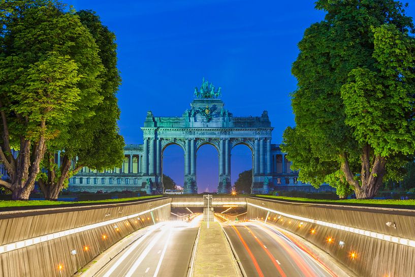 Parc du Cinquantenaire à Bruxelles en soirée par Werner Dieterich