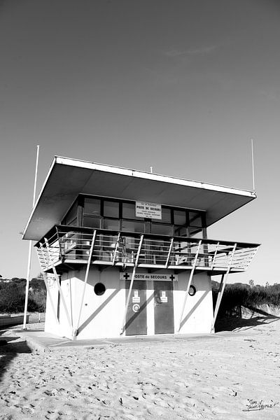 &quot;Au Secours&quot; by Tom Vandenhende by Tom Vandenhende