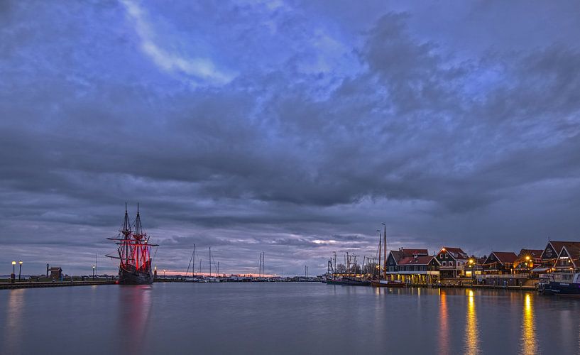 Quot;Half Maen&quot; Illuminate the port of Volendam (1) by Jack Tol