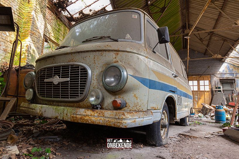 Barkas B1000 laissé à lui-même. par Het Onbekende