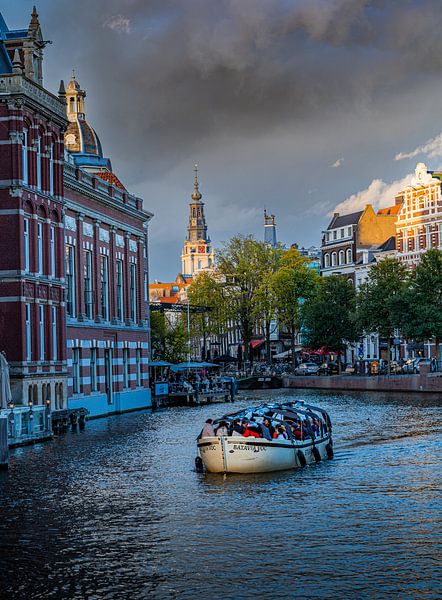 Herbstliche Pracht auf Amsterdams Grachten von Yama Anwari