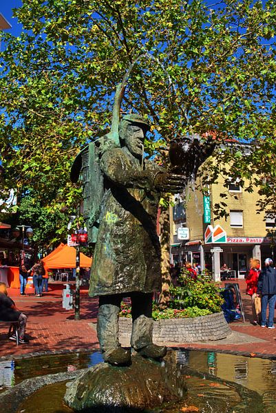 Garçon de pilier par Edgar Schermaul