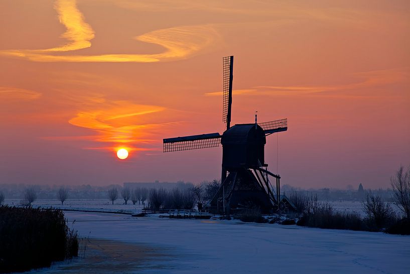 Lever de soleil à Kinderdijk en hiver par Anton de Zeeuw
