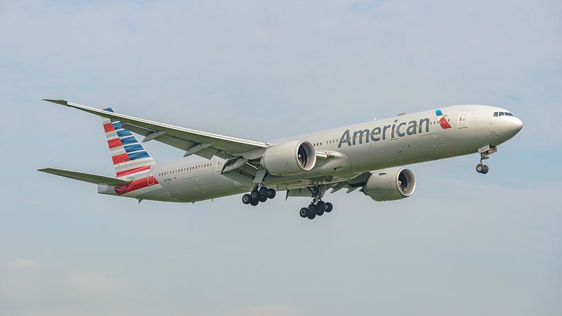 Avion de ligne Boeing 777-300ER d'American Airlines. par Jaap van den Berg