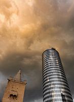 Intershoptoren en oude stadsmuur in Jena