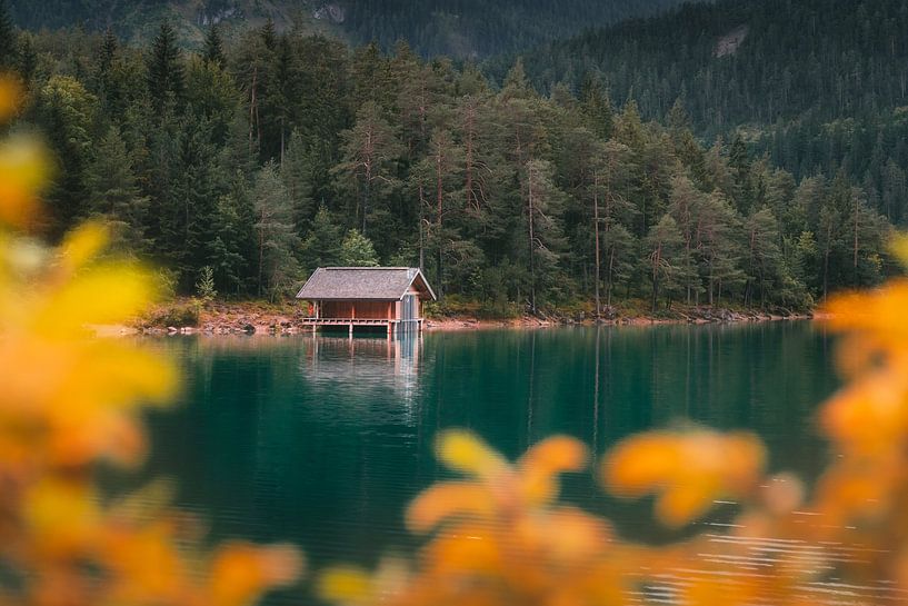 Maison de plage à Blindsee | Photographie de voyage en Autriche par Marijn Alons