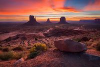 Monument Valley sunrise