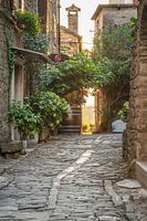 Sonnenaufgang in der Kopfsteinpflastergasse