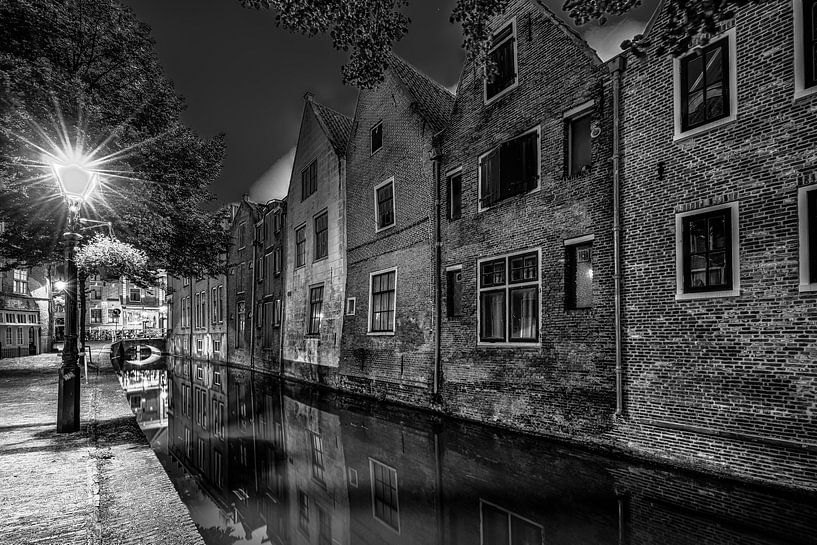 Alkmaar oude stad in zwart/wit par Mario Calma