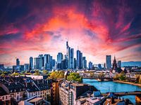 Frankfurt am Main Skyline mit Sonnenuntergang