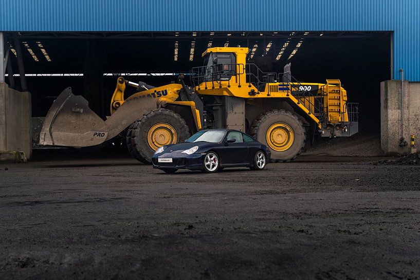 Porsche 996 4S me shovel by Ryan van Pelt