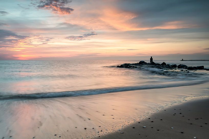 Sunset: Dreaming away to the sea by By Marjolein Design