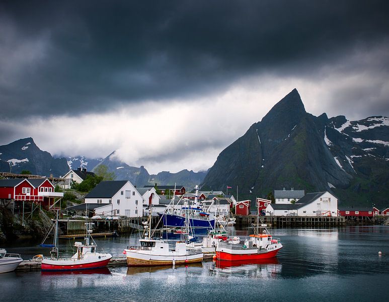 Der Hafen von Hamnø auf den Lofoten von Hamperium Photography