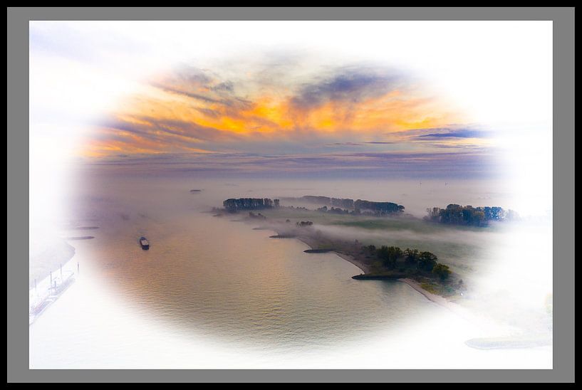 Sunrise in Tolkamer by René Roos