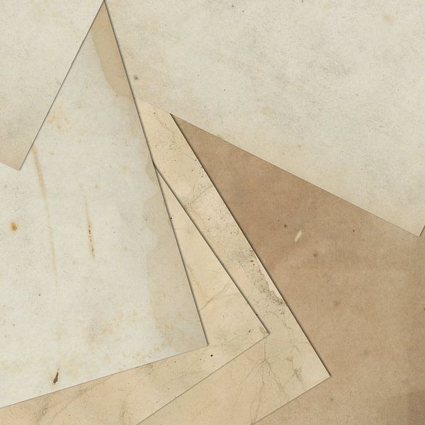 Feuilles de papier vintage tachées et éparpillées par Western Exposure
