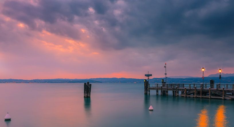 Sonnenuntergang Sirmione, Gardasee, Italien von Henk Meijer Photography