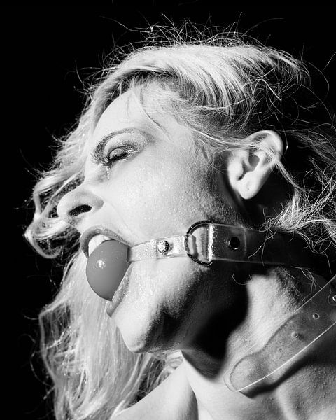 Woman with mouthball bondage by Photostudioholland