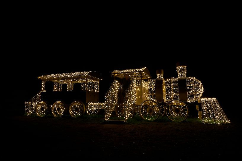 Eisenbahn aus Lichterketten von Heiko Kueverling