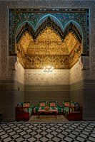 Das beeindruckende Innere des Riad Almakan in Fes