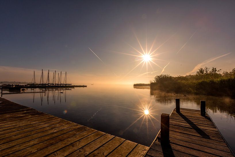 Zonsopkomst aan het Leekstermeer van Jacques Jullens
