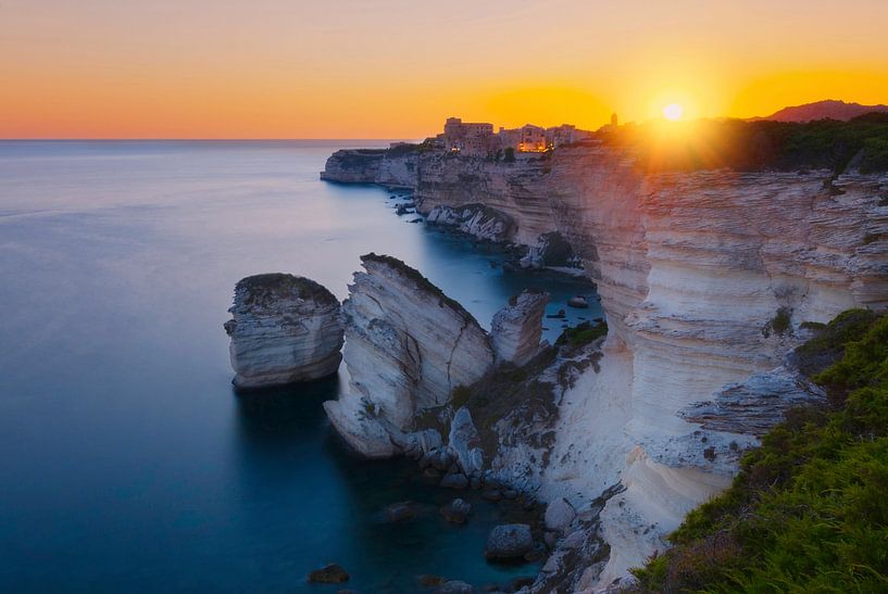 Bonifacio by Maaike van Tol