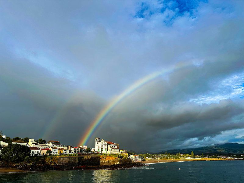 Les arcs-en-ciel des Açores par Lynn van den Broek