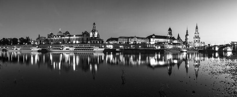 Dresden historical skyline - panorama black and white by Frank Herrmann