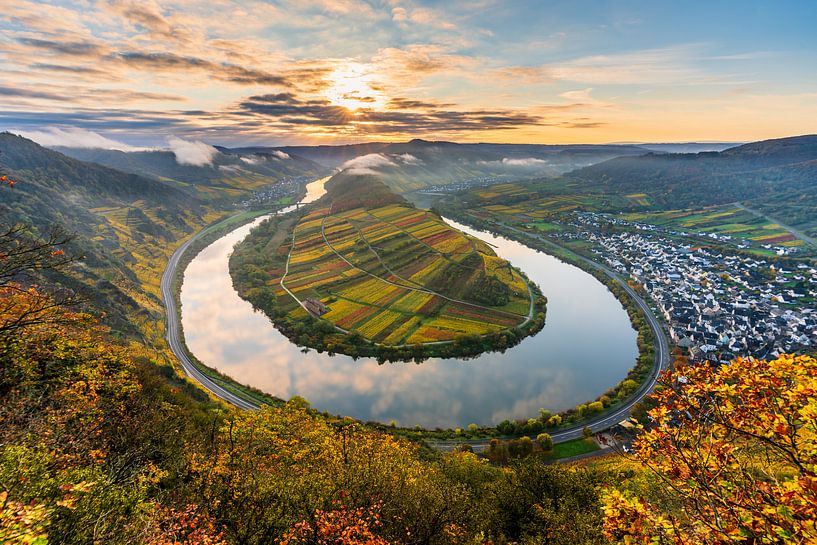 Moselschleife im Herbst von Christian Klös