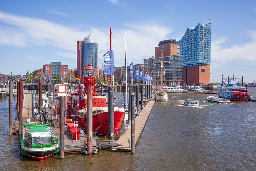 Lightship, Elbphilharmonie, Harbour by Torsten Krüger