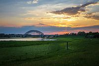 zonsondergang IJsselbrug Zwolle