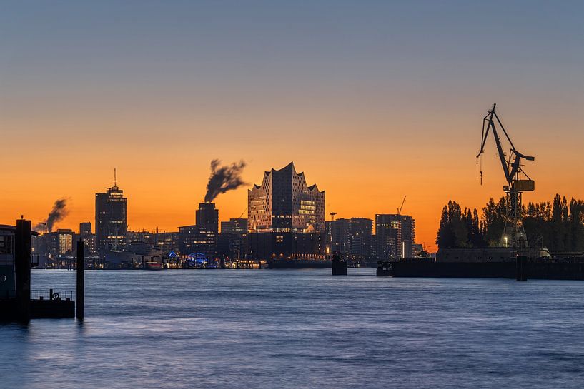 Sunrise over Hamburg, Germany by Alexander Ludwig