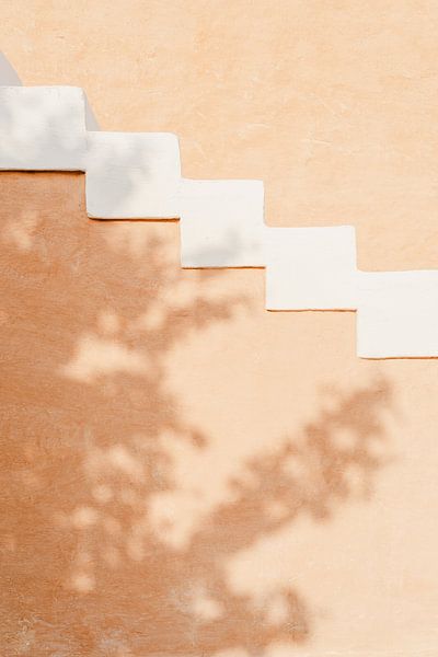 Abstraktes Bild einer arabischen Aprikosenwand von Photolovers reisfotografie