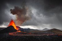 Volcan dans la vallée de Geldingadalir