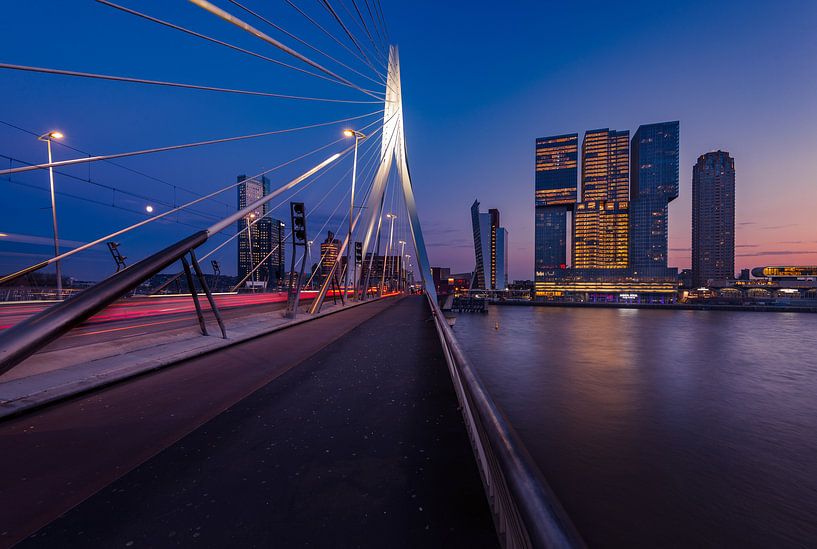 Pont Erasmus et De Rotterdam par Ronne Vinkx