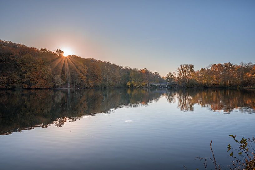 Herbst im Cranenweyer bei Sonnenaufgang von John van de Gazelle fotografie