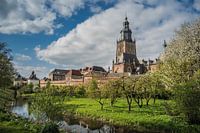 Walburgiskerk and city wall in Zutphen