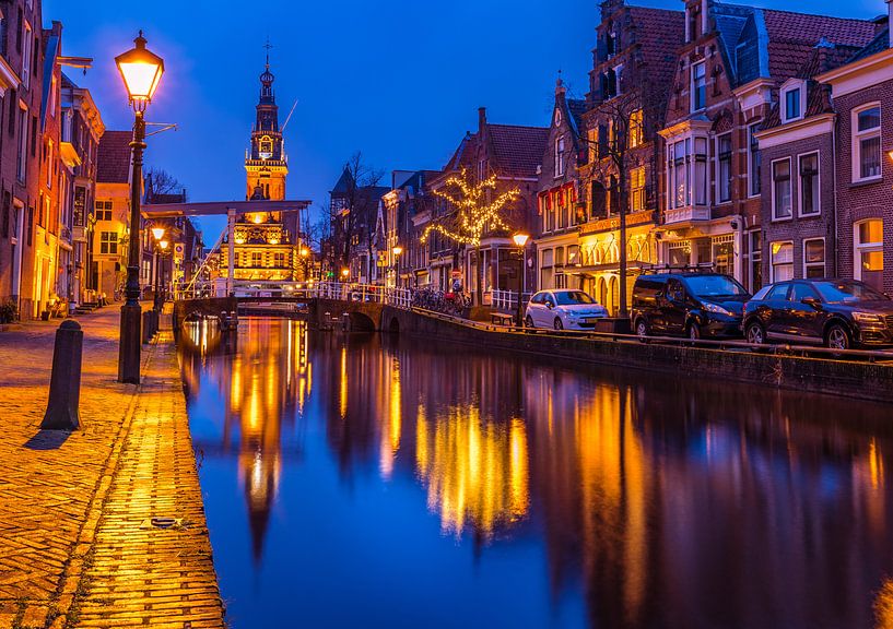View of the Waag by peterheinspictures