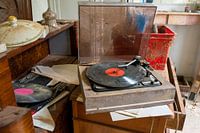 Hören Sie die Musik