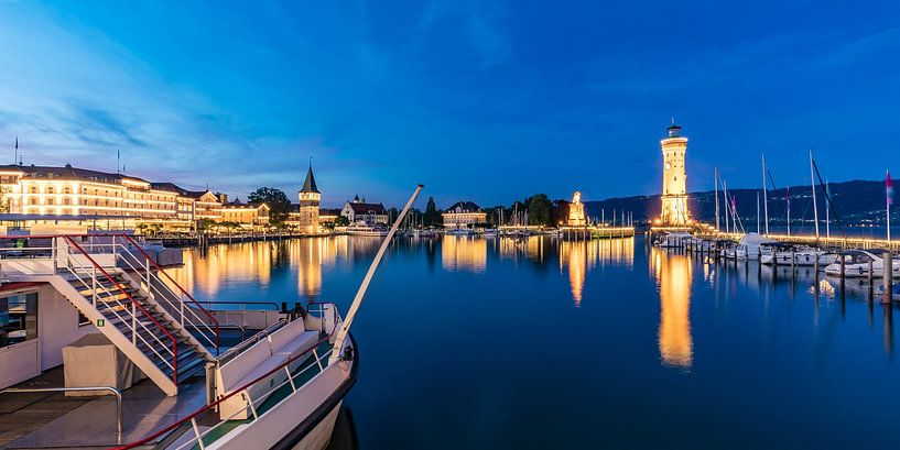 Panorama du port de Lindau au lac de Constance de nuit par Werner Dieterich